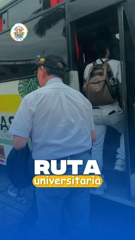 El servicio de transporte universitario gratuito, que brinda la administración municipal y