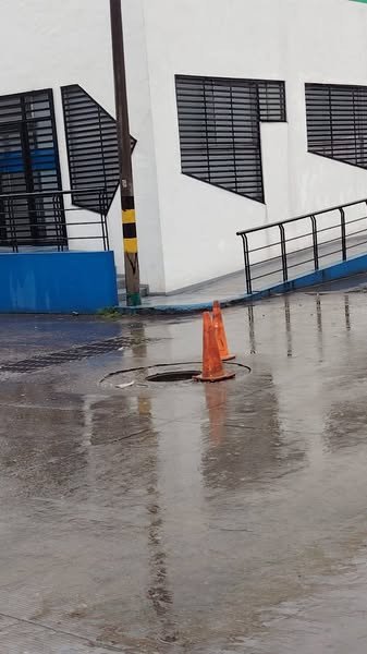 #Acacías #ReporteCiudadano Nos reportan está otra alcantarilla sin tapa en la calle
