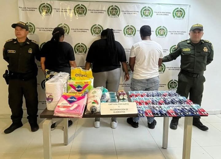 TRES PERSONAS CAPTURADAS POR HURTO EN VILLAVICENCIO Villavicencio. En medio de los