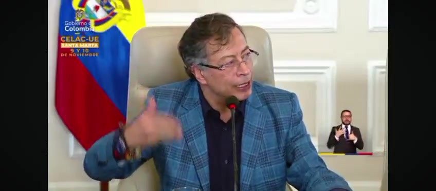 #Nación #LoDespide El presidente Gustavo Petro, despidió en Vivo y en directo