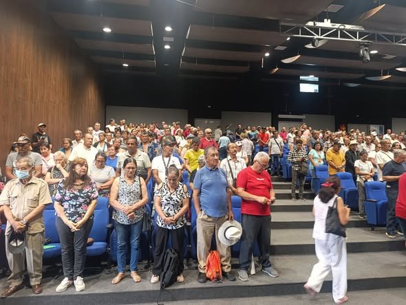 #Acacías #Legalización #AsentamientosHumanos Hoy jueves en la nueva Casa de la Cultura