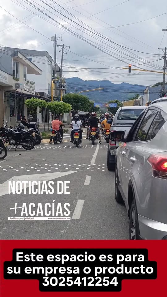 Semáforo en Acacias con mal funcionamiento. Hay algún otro que esté fallando