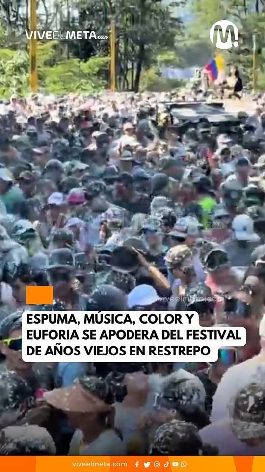 Las calles del municipio están colapsadas, espuma, música, color y mucha euforia
