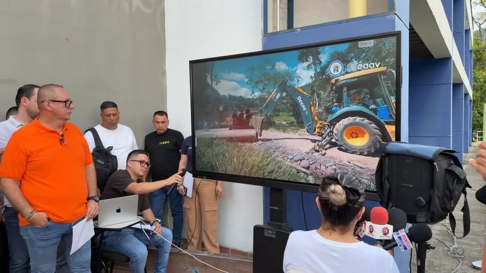 Rueda de prensa del Alcalde de Villavicencio