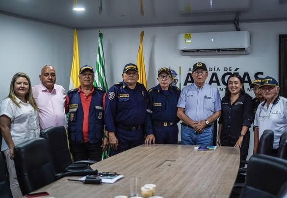 LA INSTITUCIONALIDAD SE SIENTA, DIALOGA Y SOLUCIONA. Gracias al diálogo y al