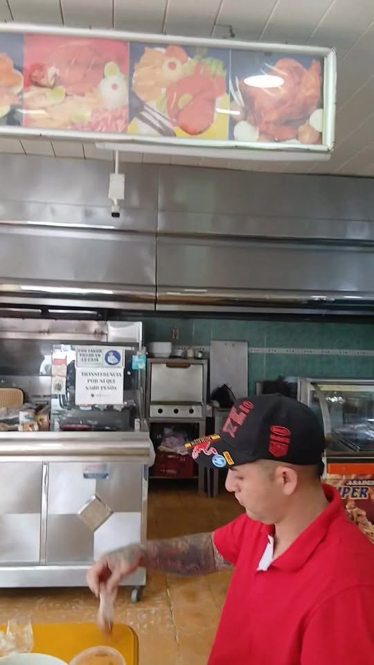 #acacias Los recientes saqueos registrados en el centro de Acacías, Meta, donde